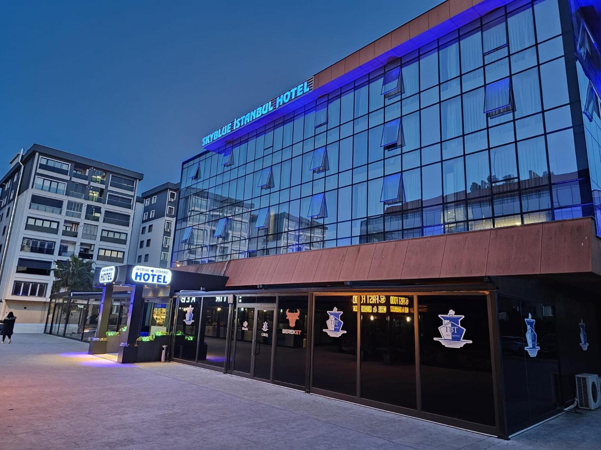 Skyblue Istanbul Hotel Bagian luar foto