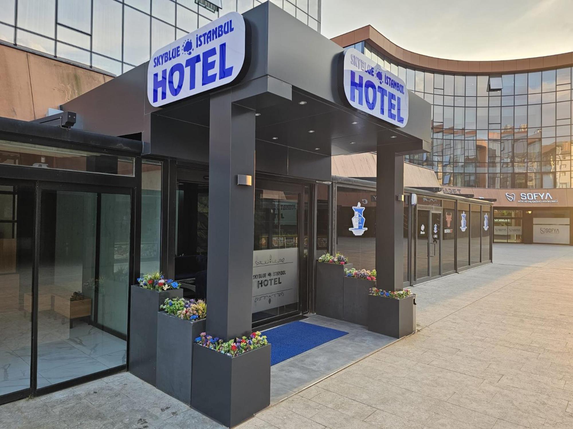 Skyblue Istanbul Hotel Bagian luar foto